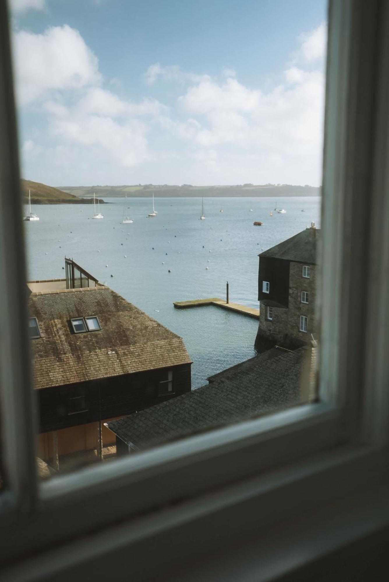 Breathtaking High Street Townhouse With Stunning Sea Views At 'The Old Fishermans Townhouse' Falmouth Buitenkant foto
